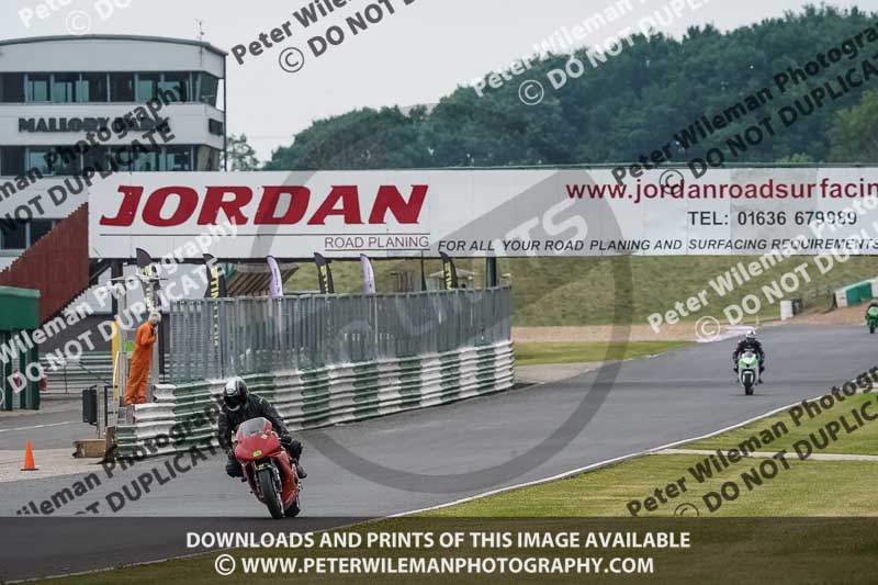 enduro digital images;event digital images;eventdigitalimages;mallory park;mallory park photographs;mallory park trackday;mallory park trackday photographs;no limits trackdays;peter wileman photography;racing digital images;trackday digital images;trackday photos